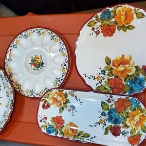 Pioneer Woman Timeless Floral